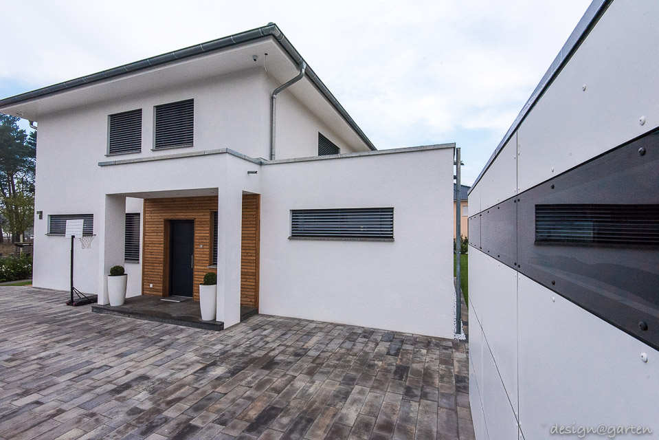 Division fonctionnelle du terrain : l'abri de jardin moderne à toit plat